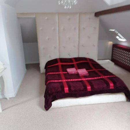 Апартаменти Apartament D-4 Варшава Екстер'єр фото