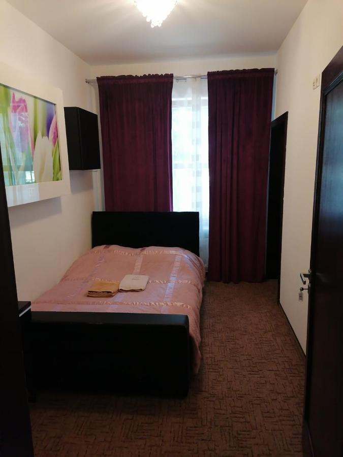 Апартаменти Apartament D-4 Варшава Екстер'єр фото